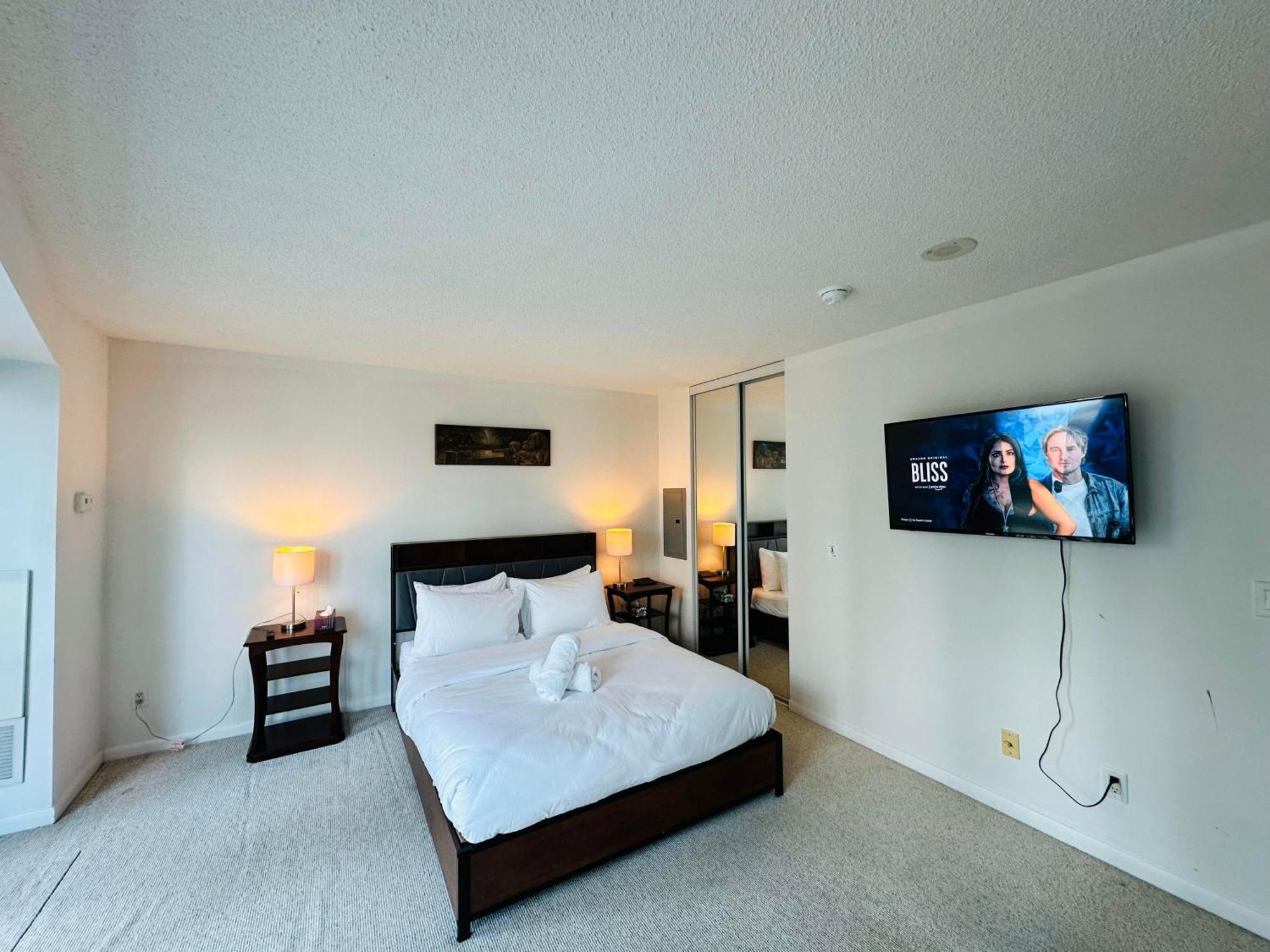 Rivetstays - The Yonge Toronto Ngoại thất bức ảnh