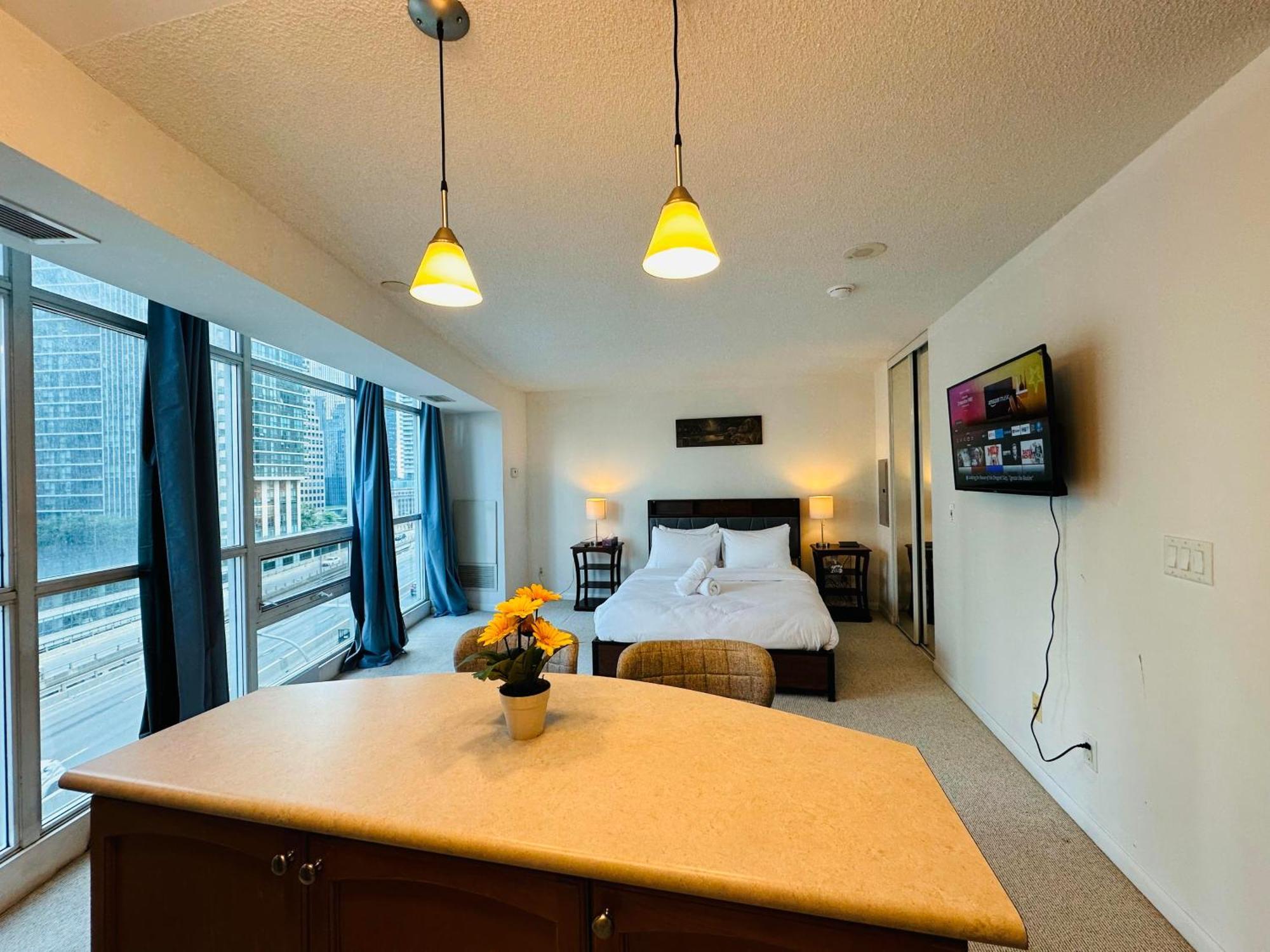Rivetstays - The Yonge Toronto Ngoại thất bức ảnh